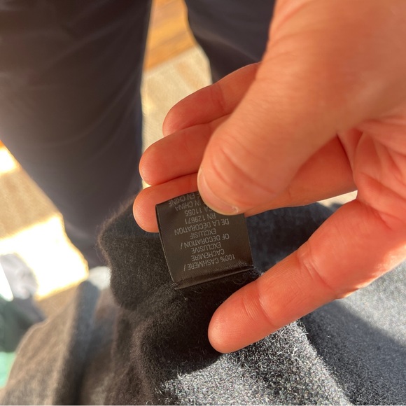 Skull Cashmere Black Cardigan - Picture 6 of 6